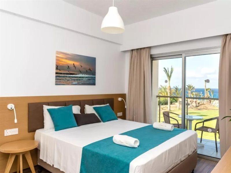 Helios 2 Apartment Paphos Luaran gambar