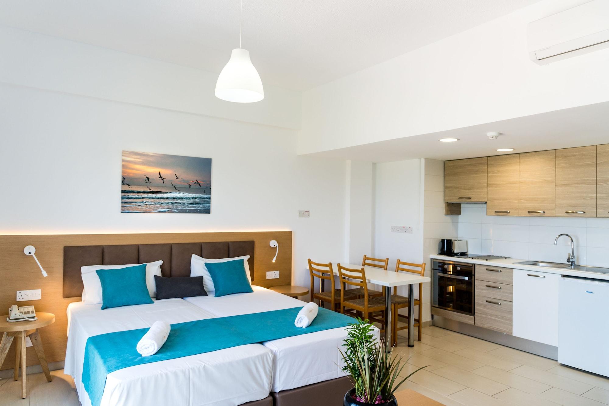 Helios 2 Apartment Paphos Luaran gambar
