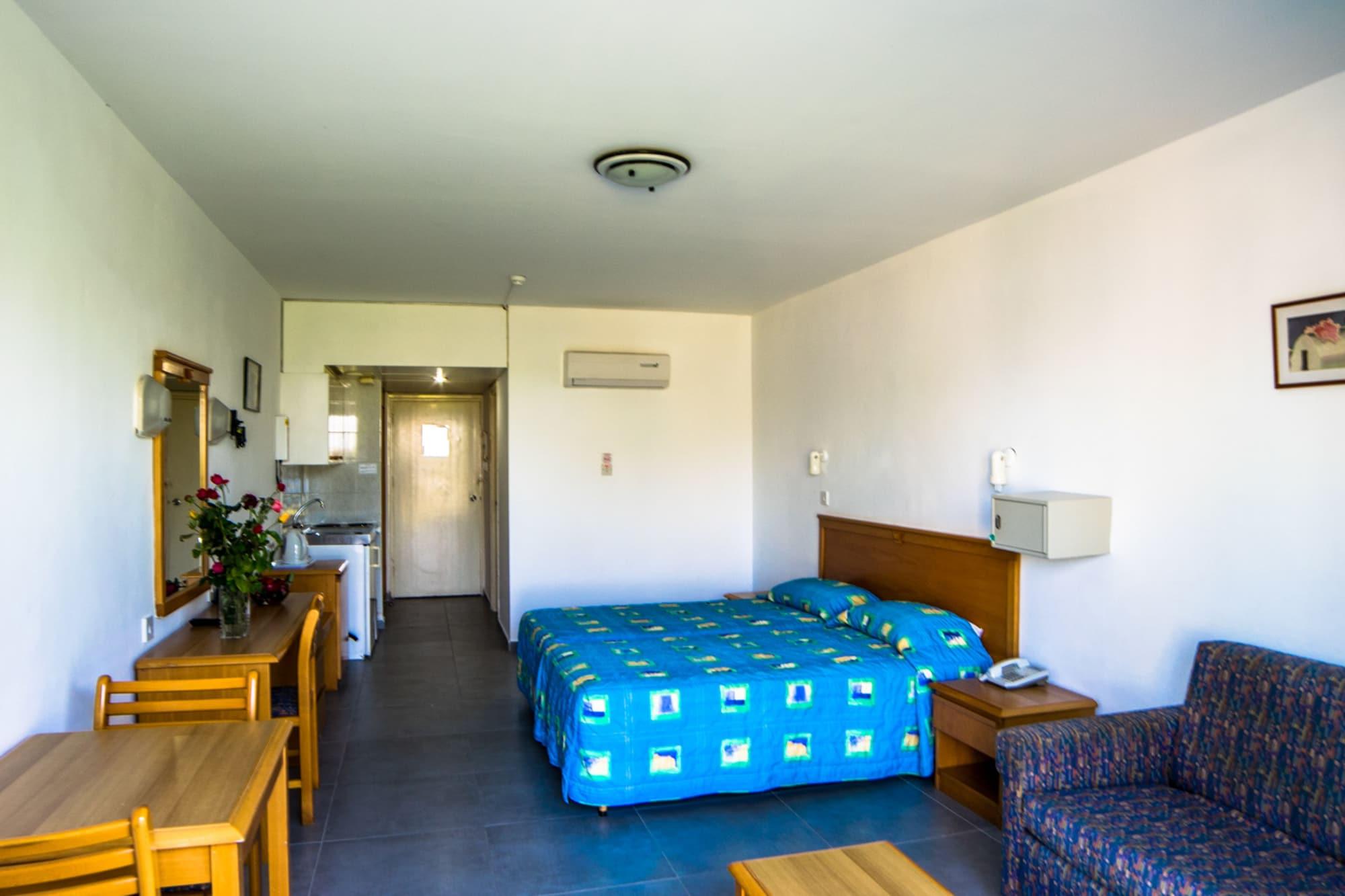 Helios 2 Apartment Paphos Luaran gambar