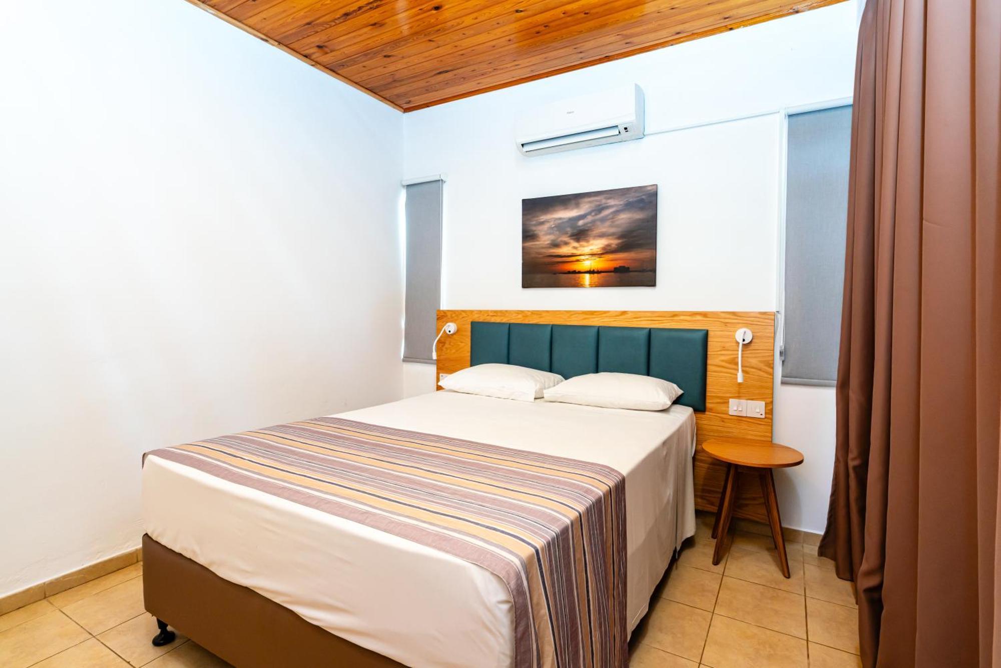 Helios 2 Apartment Paphos Luaran gambar