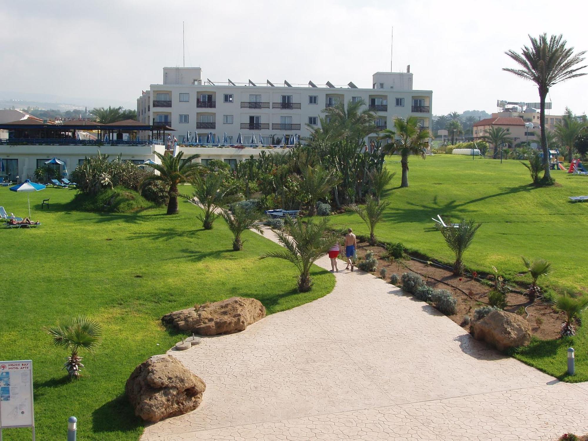 Helios 2 Apartment Paphos Luaran gambar